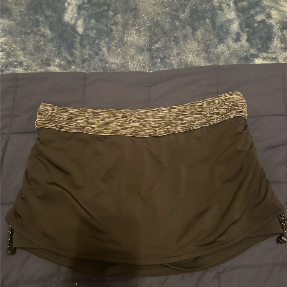 TYR Black Mini Skort with shorts athletic